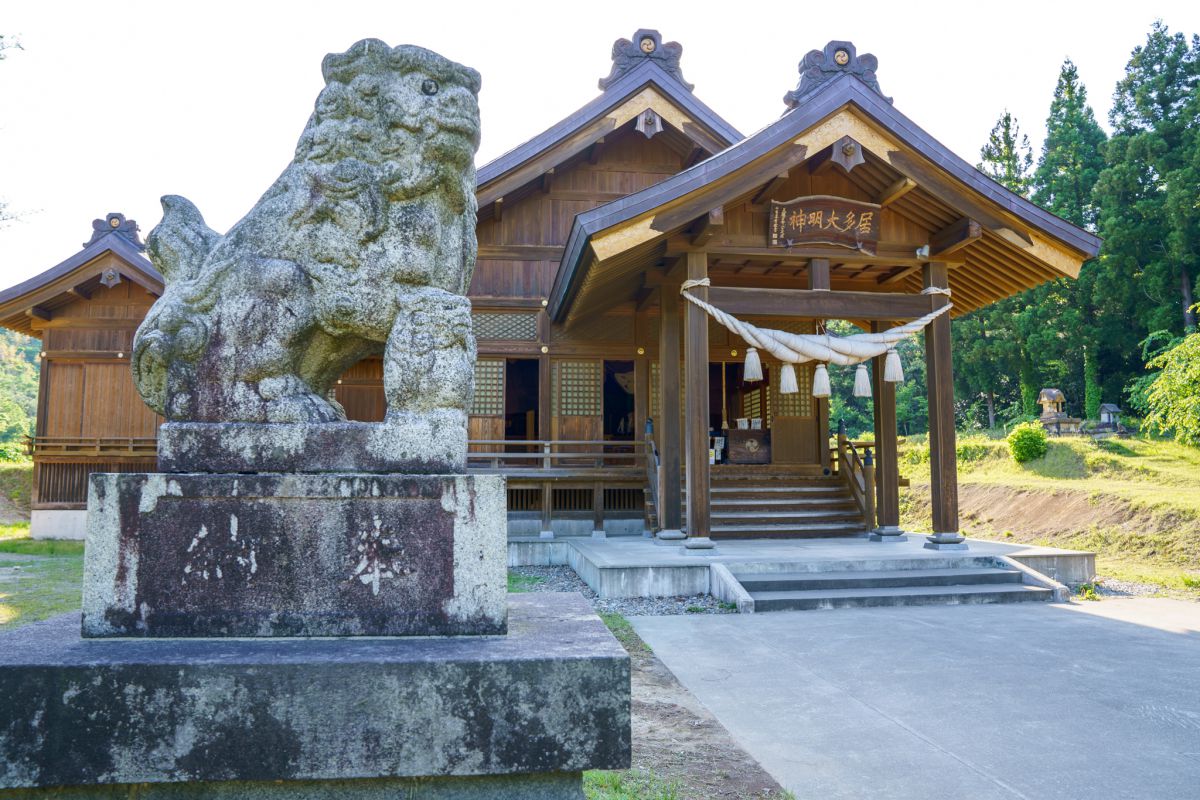新潟　縁結びパワースポット：第4位　居多神社