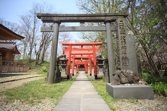 秋田　出世・仕事運　パワースポット　第5位與次郎稲荷神社