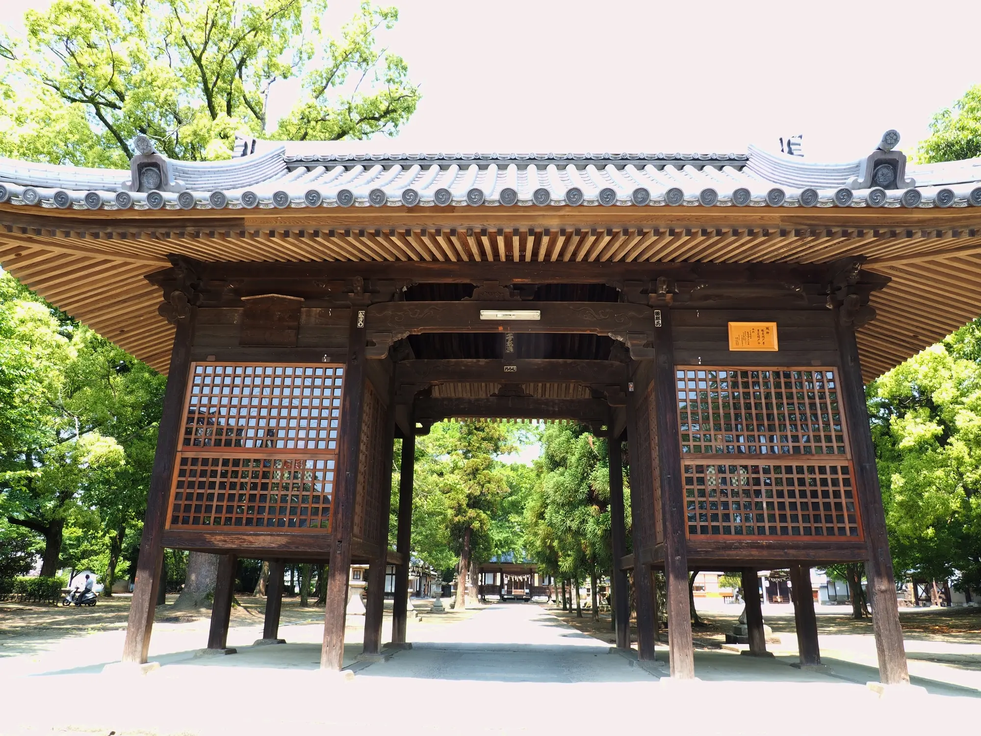 広島　縁結びパワースポット：第4位　 素盞嗚神社　門