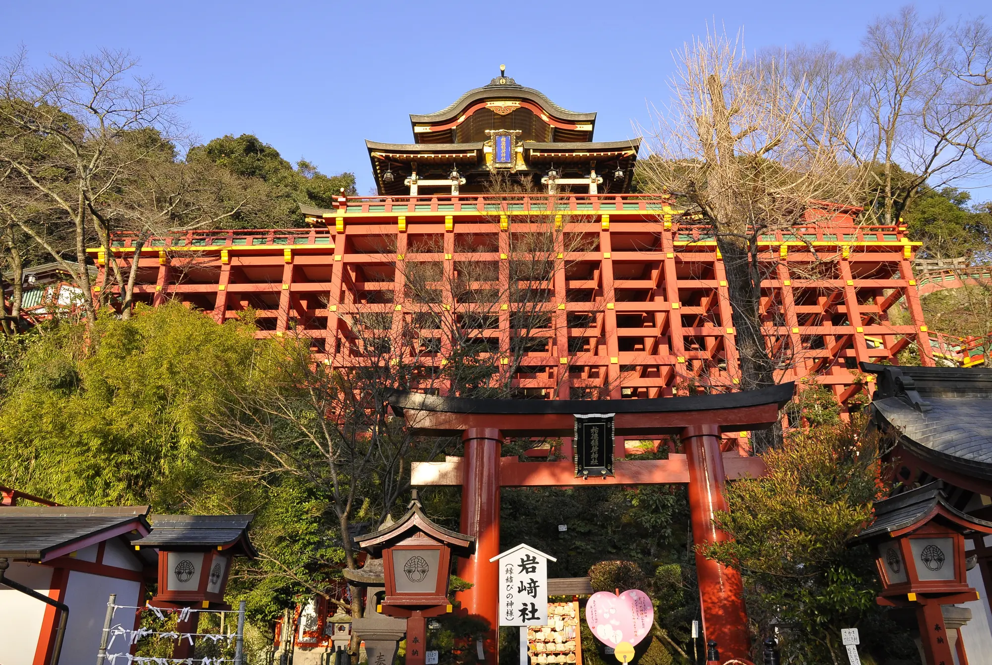 佐賀　パワースポット：第2位　祐徳稲荷神社　岩崎社