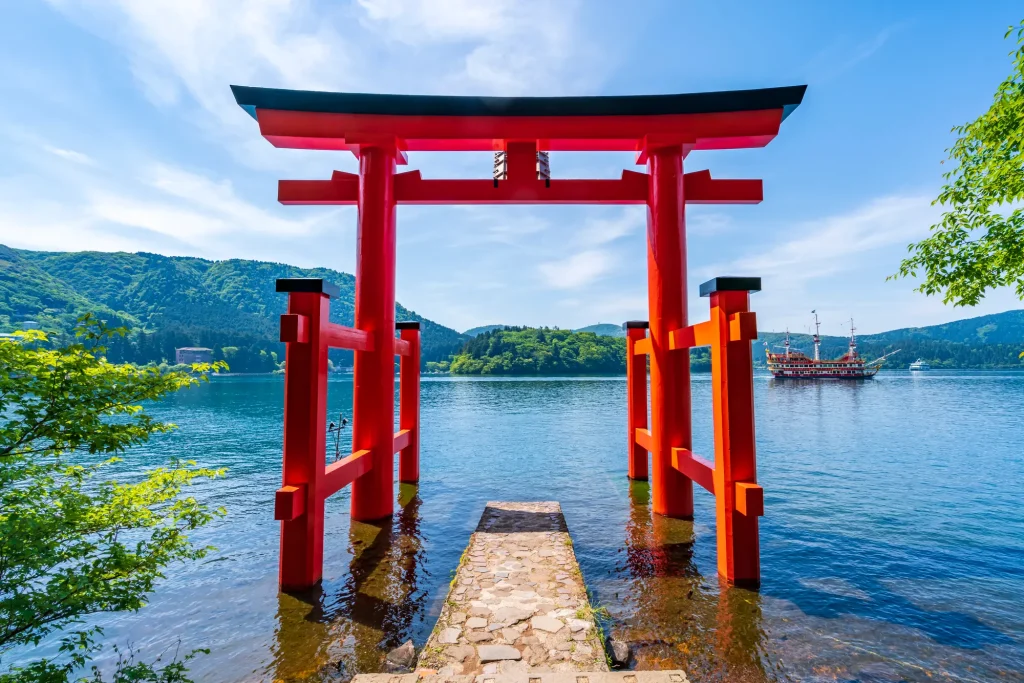 関東 パワースポット:第10位 箱根神社 平和の鳥居